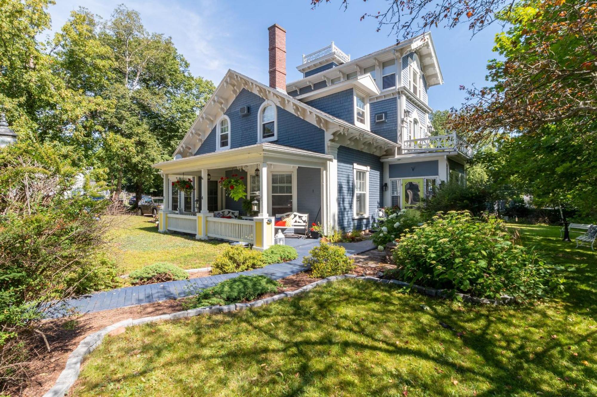 The Dawson House Bed & Breakfast Charlottetown Bagian luar foto